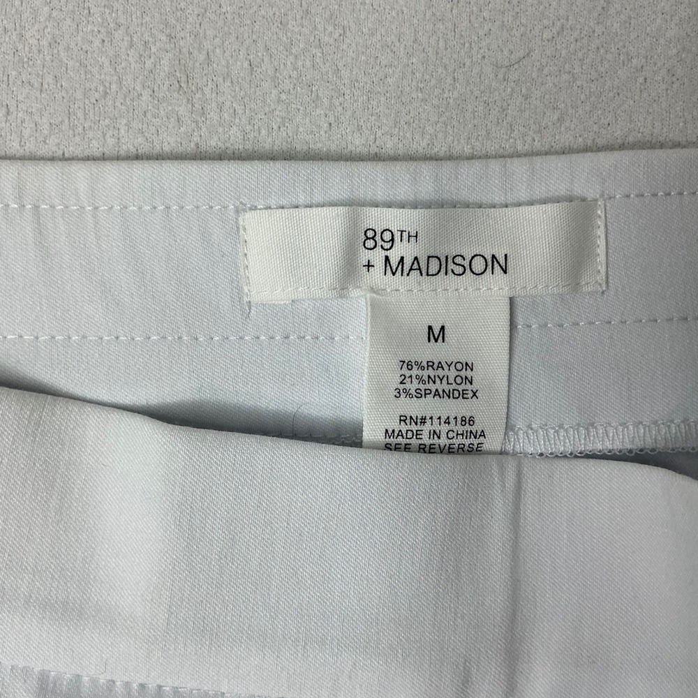 89th + Madison Womens White Nautical Bermuda Shorts Size M Stretch Pull On - Picture 4 of 8